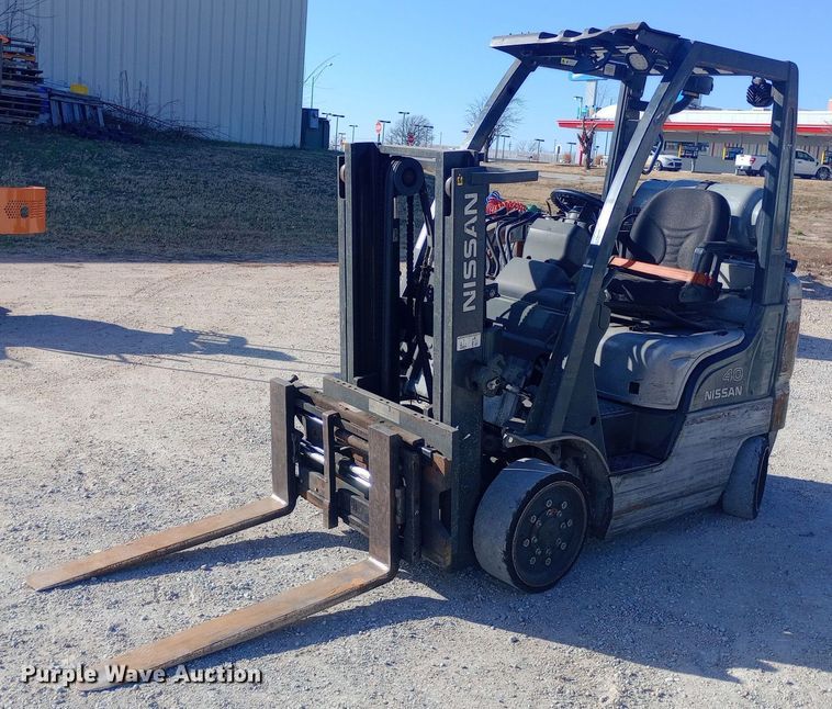 Nissan 40 forklift - EN8671