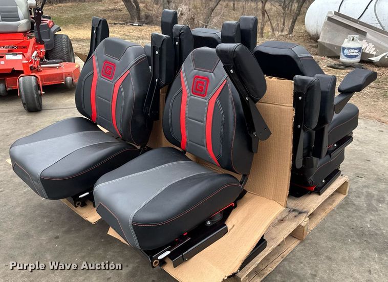 (8) Gravely lawn mower seats - LH9409
