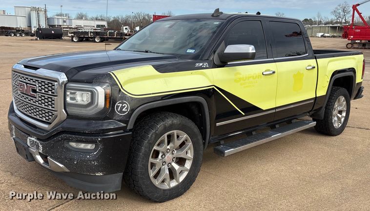 2018 GMC Sierra 1500 Crew Cab pickup truck - OK9487