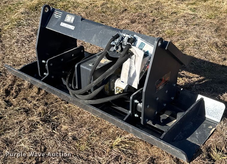 2023 LandHonor VPC-11-72W skid steer plate compactor - DO0111