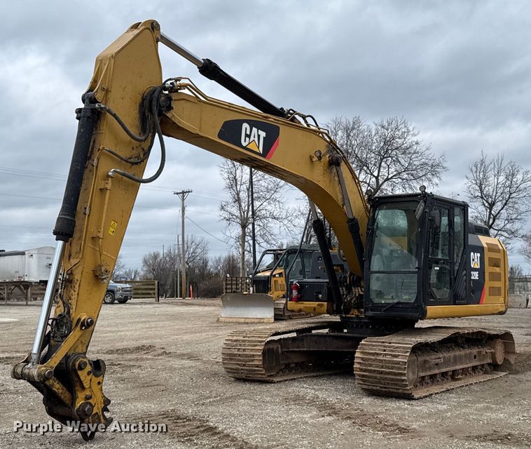 2014 Caterpillar 320E L excavator - DO0169
