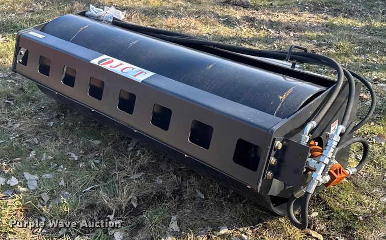 JCT Attachments skid steer roller - DO0195