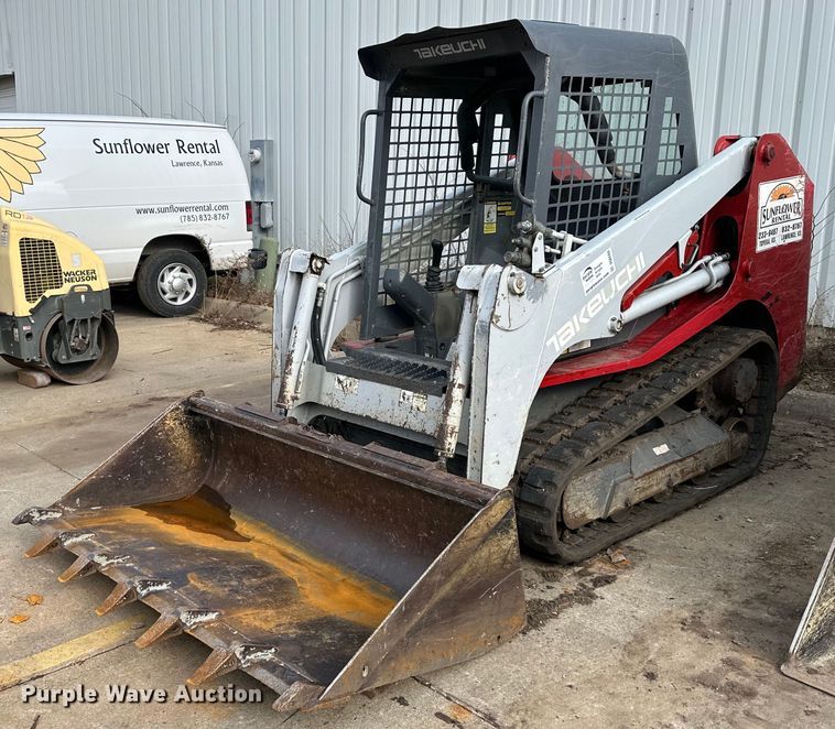 2009 Takeuchi TL120 tracked skid steer loader - DQ6560
