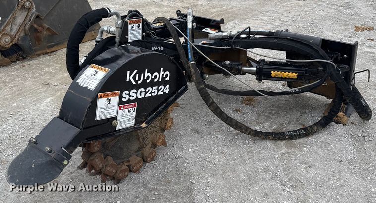 Kubota SSG2524 skid steer stump grinder - EG7967