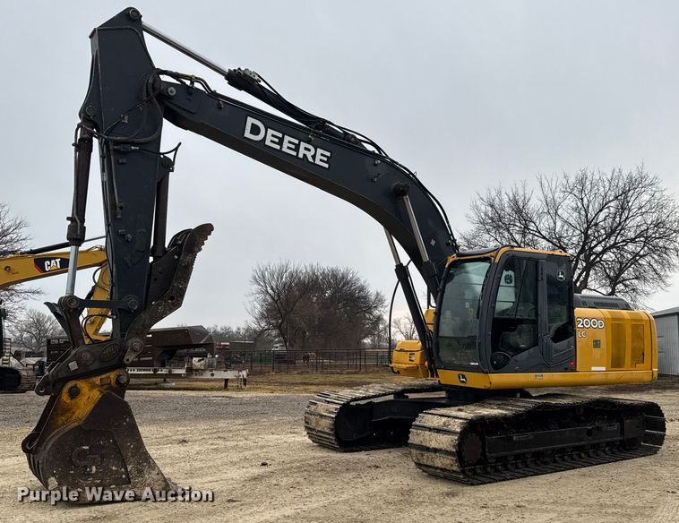 2007 John Deere 200D LC excavator - LH9407