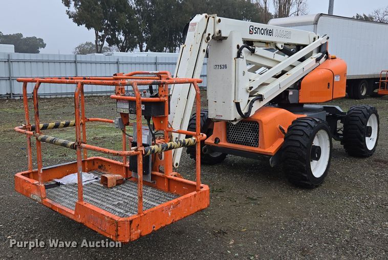 2016 Snorkel A46JRT boom lift - YA0146
