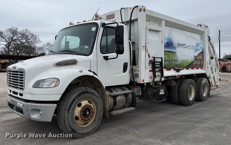 2016 Freightliner Business Class M2 106 refuse truck - EJ3422