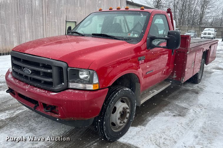 2003 Ford F550 Super Duty XL truck cab and chassis - EI4098