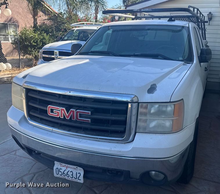 2008 GMC Sierra 1500 Ext. Cab pickup truck - EI4115