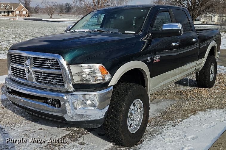 2011 Dodge Ram 3500 Crew Cab pickup truck - EI8779