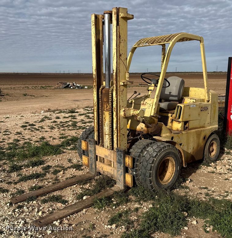Clark forklift - EJ3449