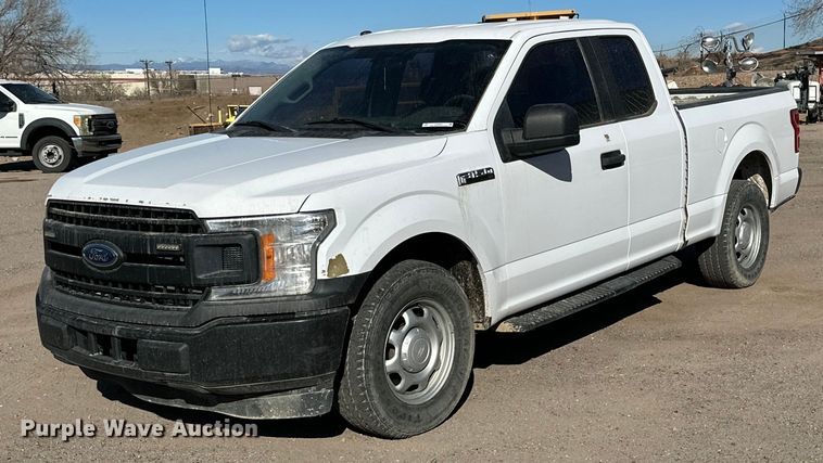 2018 Ford F150 XL SuperCab pickup truck - EQ6004