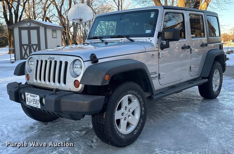 2011 Jeep  Wrangler Unlimited Sport SUV - LH9425