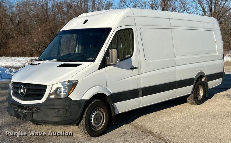 2017 Mercedes Benz Sprinter 3500 van - NJ9736