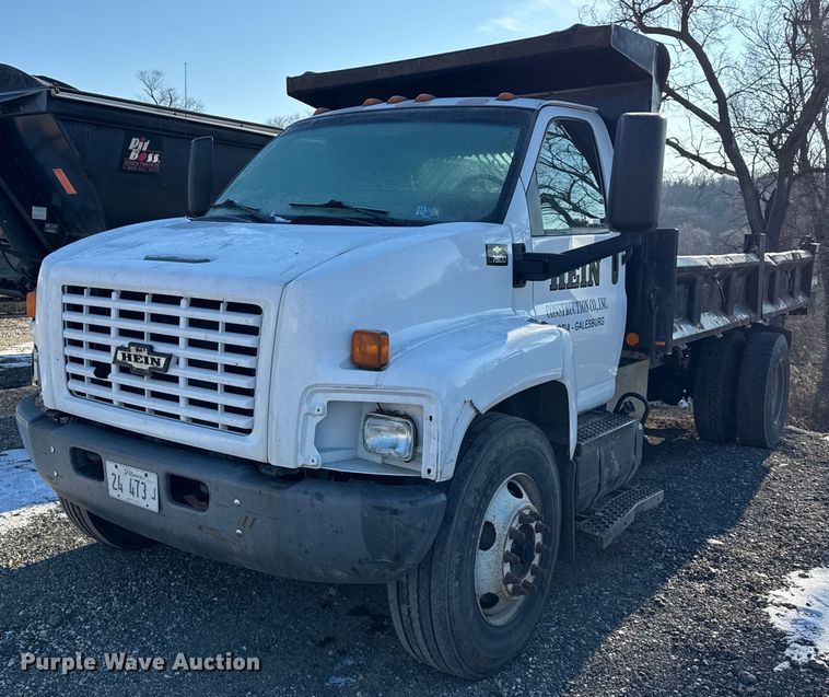 2008 Chevrolet C7500 dump truck - DH9747