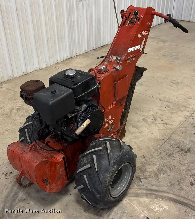 2002 Ditch Witch 100SX cable plow - DH9755