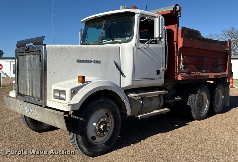 1997 Western Star 4964FX dump truck - DO2587