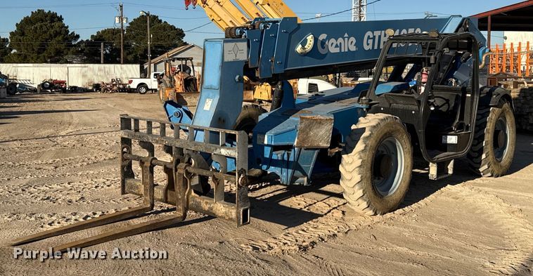 2014 Genie GTH1056 telehandler - DO2606
