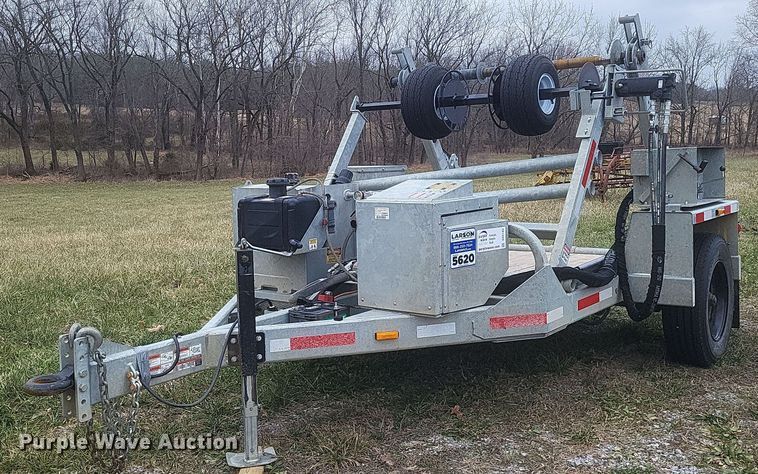 2023 Larson 5620 reel trailer - DS5183