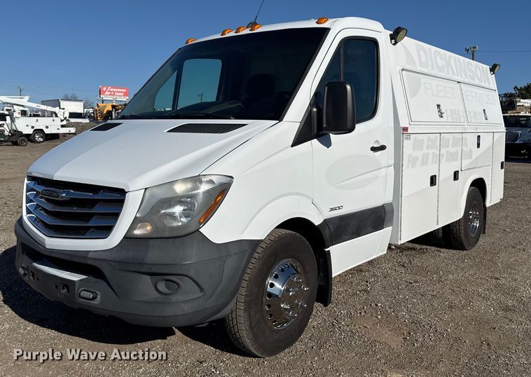 2014 Freightliner  Sprinter 3500 utility van - EG2392