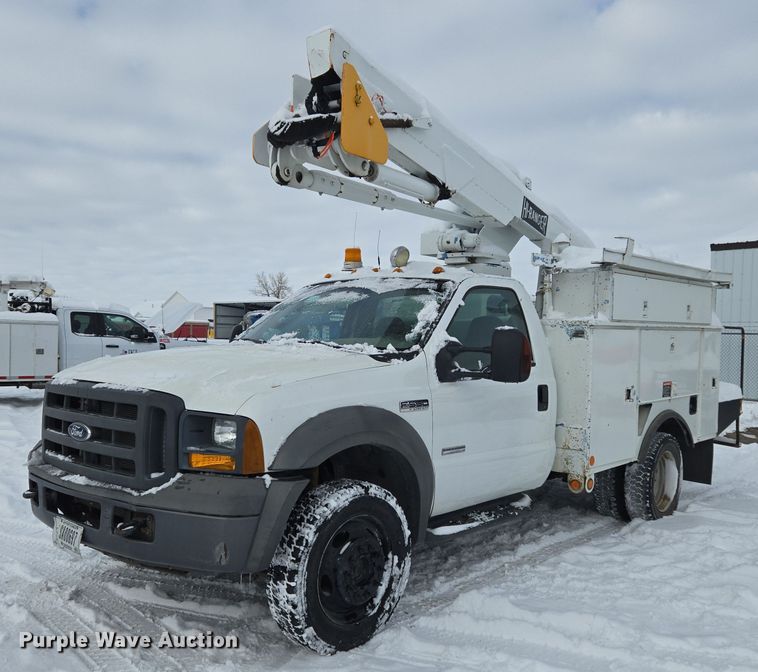 2005 Ford F550 Super Duty bucket truck - ER5063