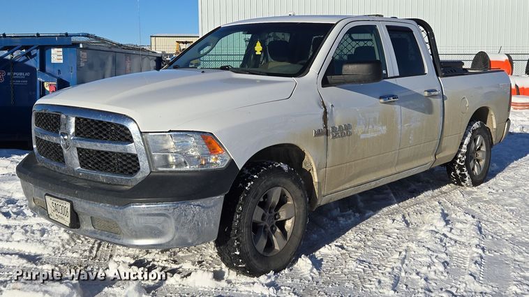2015 Dodge Ram 1500 Quad Cab pickup truck - ER5064