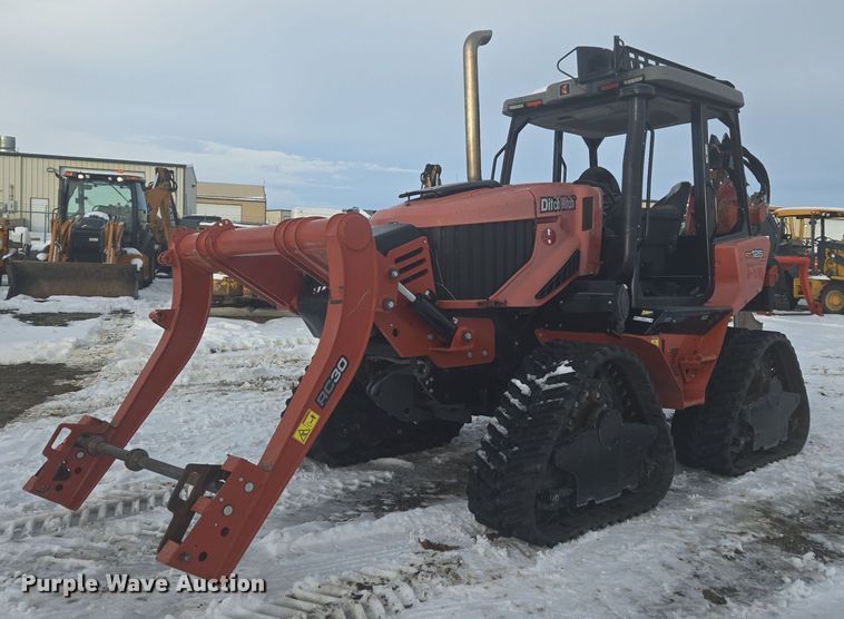 2018 Ditch Witch RT125 Quad vibratory cable plow - ER5073