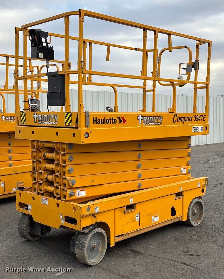 2018 Haulotte 3947 E scissor lift - YA0177