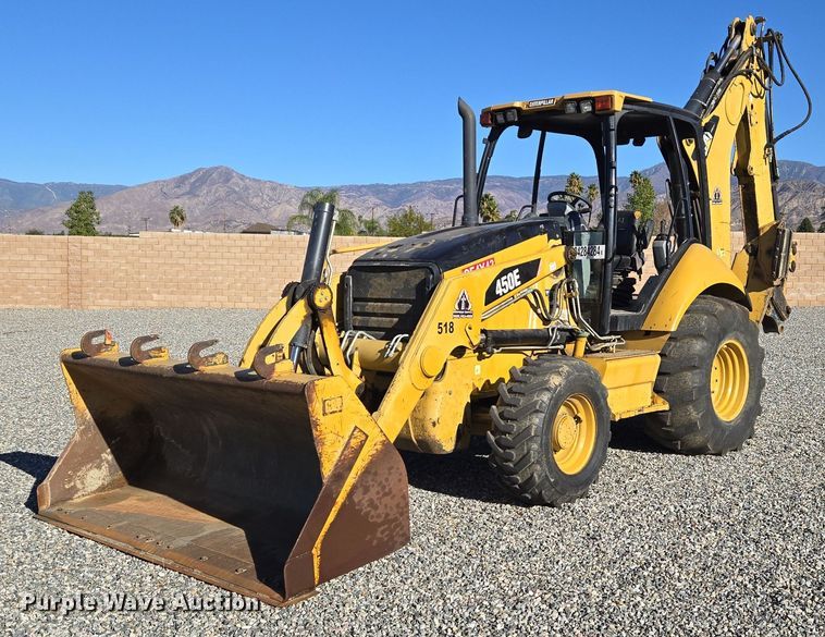 2013 Caterpillar 450E backhoe - YA0218