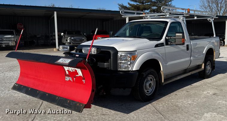 2014 Ford F250 Super Duty  pickup truck - EG7152