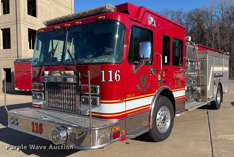 2001 Spartan Gladiator pumper fire truck - EG7986