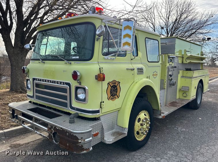 1981 International C01850B pumper fire truck - EJ5285