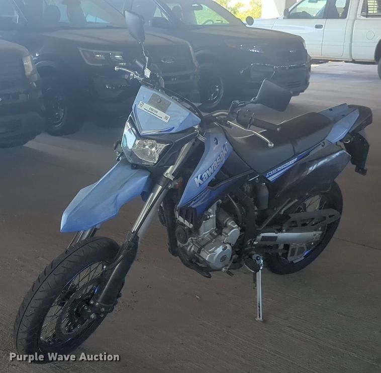 2010 Kawasaki KLX250SF motorcycle - EQ2129