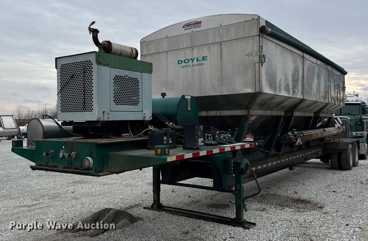 2013 Behnke Enterprises  Doyle tender fertilizer tender trailer - DH9567