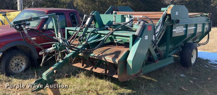 KMC 4260D poultry house cleanout machine - DO0234