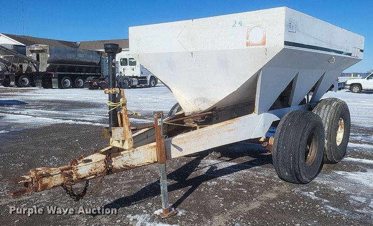 Willmar 600 spreader - DS5190