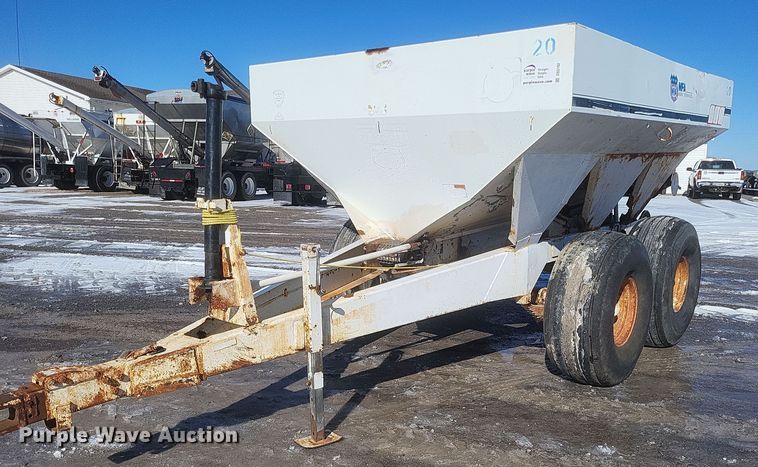 Willmar 600 spreader - DS5192