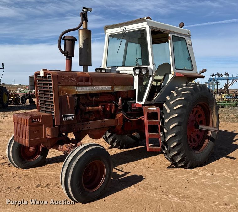 1971 International F 1456 tractor - EJ3435