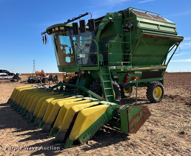 2005 John Deere 7460 cotton stripper - EJ3438