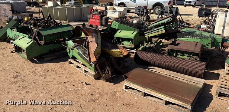 John Deere cotton stripper parts - EJ3458