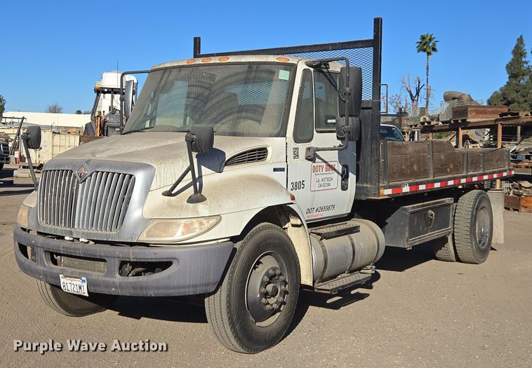 2010 International Durastar 4300 dump flatbed truck - EI4102