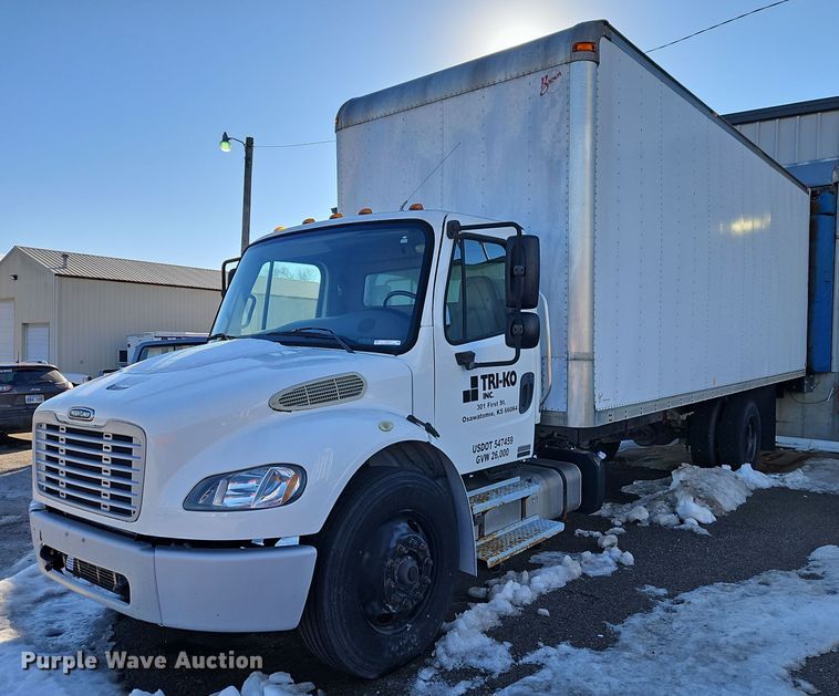 2011 Freightliner Business Class M2 box truck - EI8794