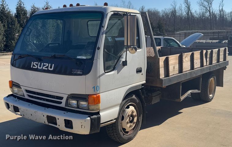 2001 Isuzu NQR flatbed truck - DO0254