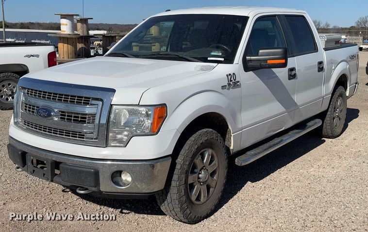 2013 Ford F150 XLT SuperCrew pickup truck - DO0258
