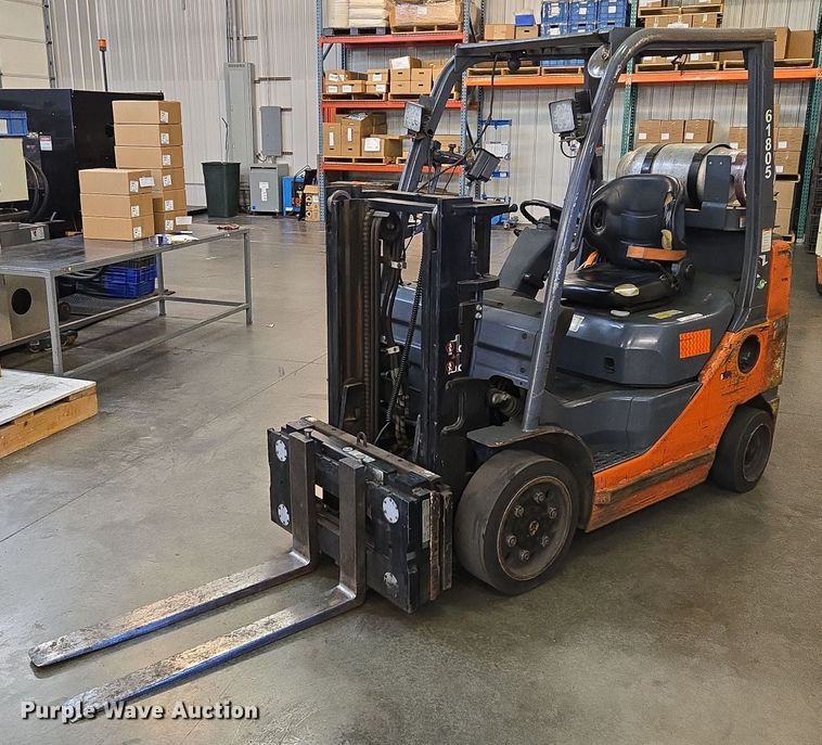 Toyota  8FGCU25 forklift - EQ3907