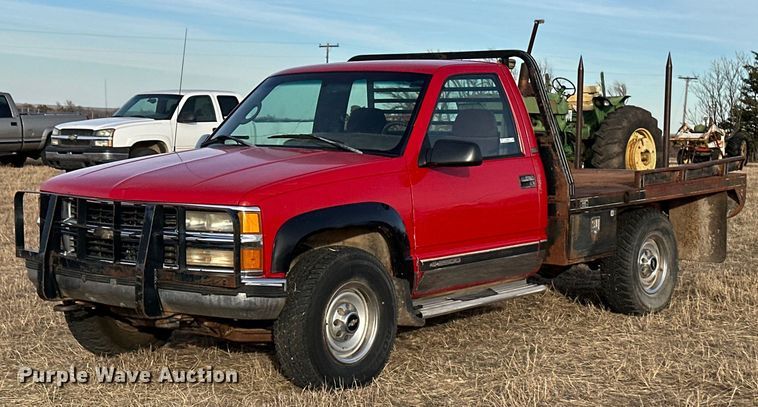 1995 Chevrolet K2500 bale bed pickup truck - ER8481