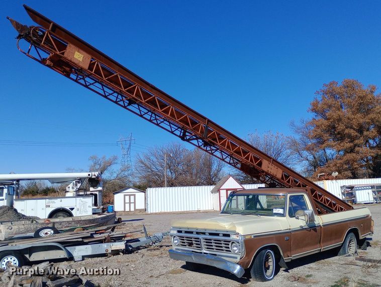 1973 Ford  F100 pickup truck with conveyor - DK7447