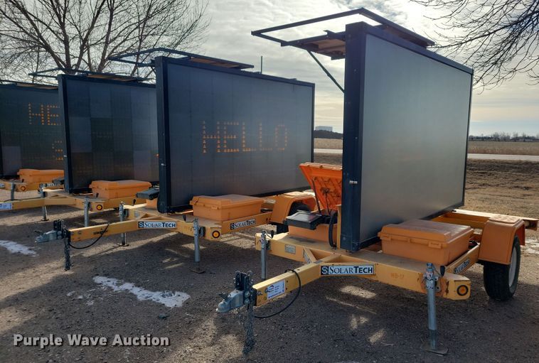 (2) 2015 Solar Tech message board trailers - DN3677