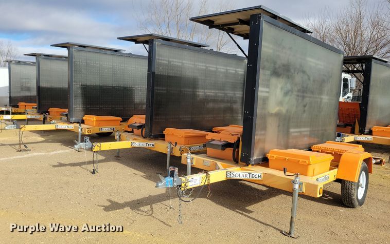 (3) message board trailers - DN3683