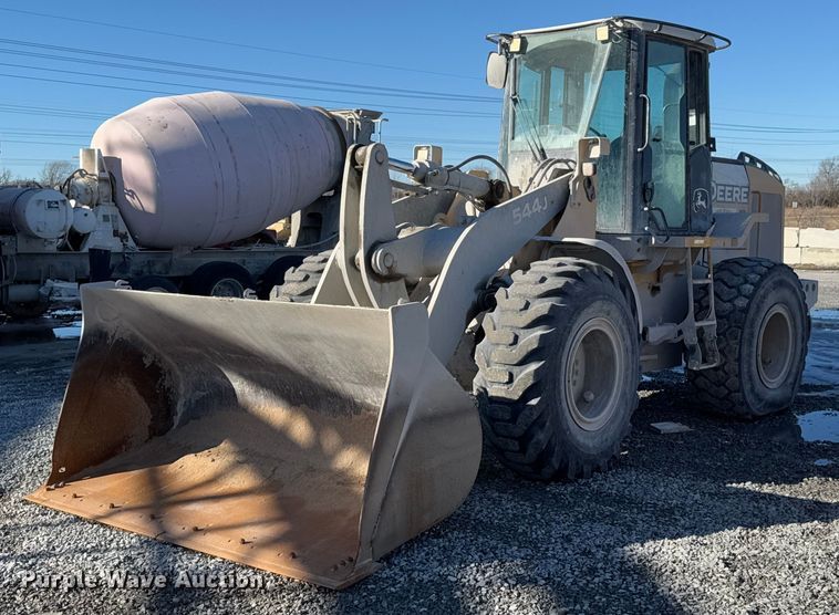 John Deere 544J wheel loader - DO0243